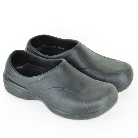 tredsafe waterproof shoes